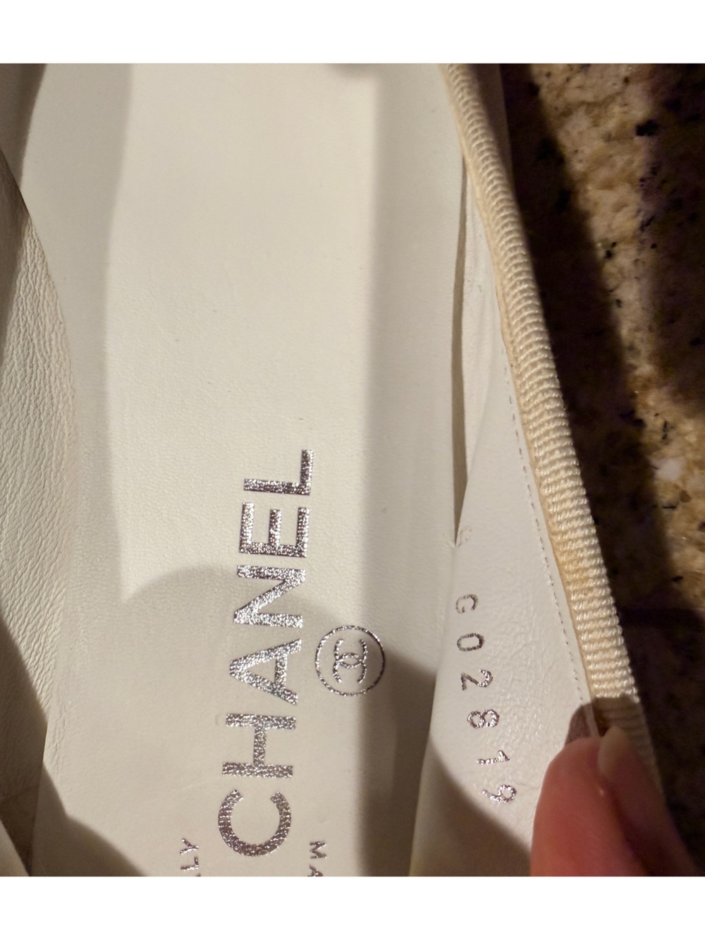 Chanel Cap Toe Ballerina Flats Cream and Black Size 8 - Picture 13 of 14